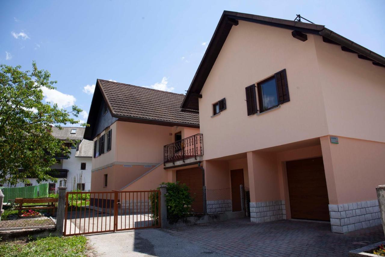 Apartma Lesjak 1 Бовец Екстер'єр фото